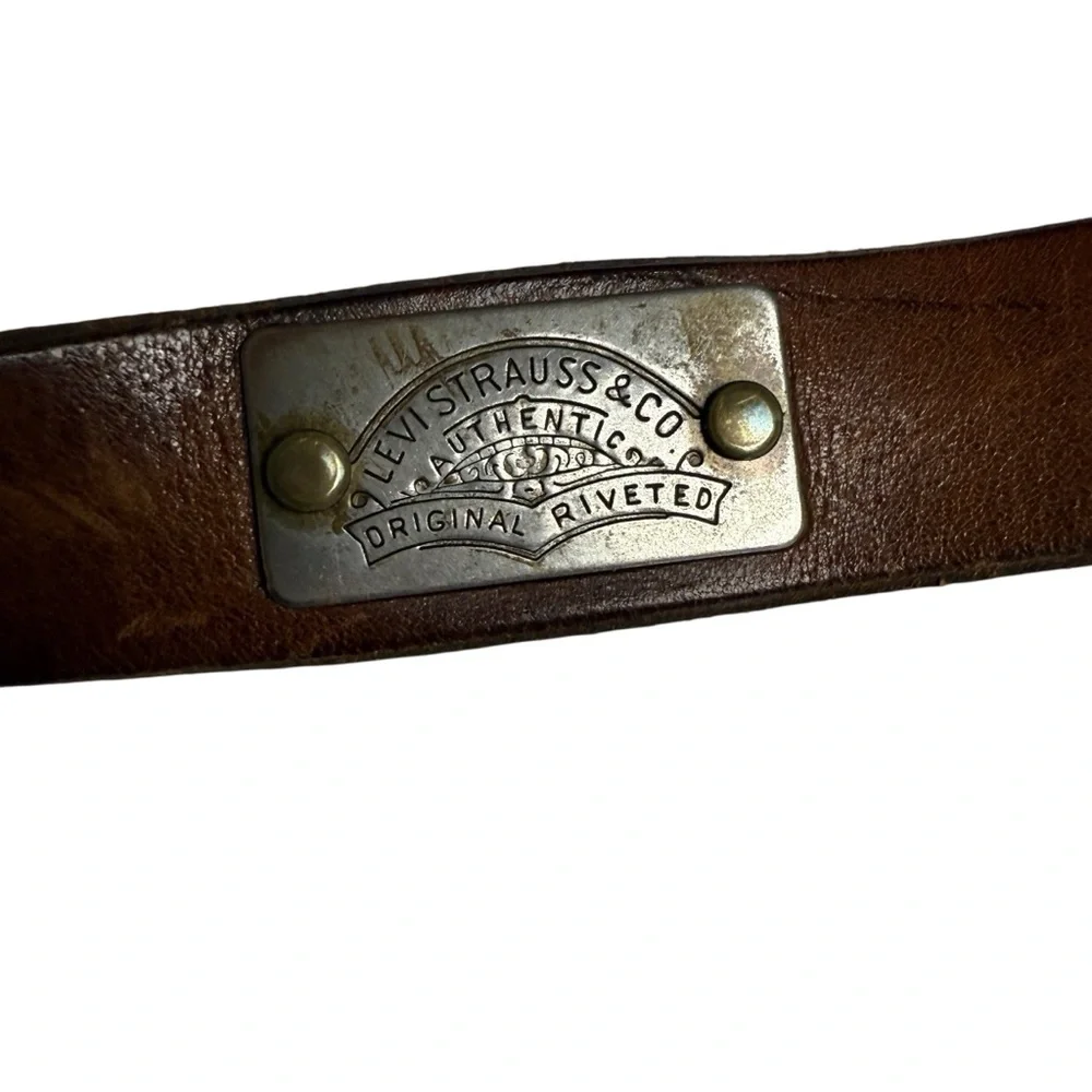 Levis Strauss Belt Mens Size 40 Brown Shotgun Full Grain Leather 1.5 Inch Wide